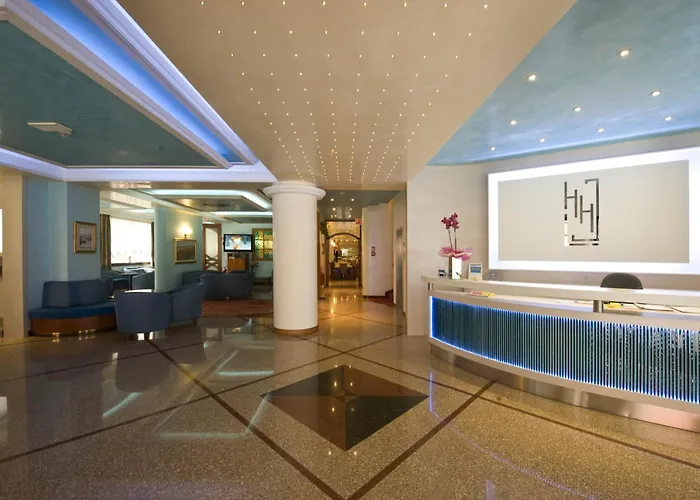 Hollywood***SHotel Jesolo